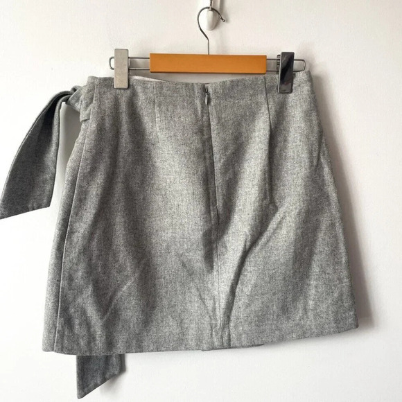 Aritzia Wilfred New Wrap Front Tie Wool Cashmere Blend Skirt Light Grey 6 - Picture 4 of 6